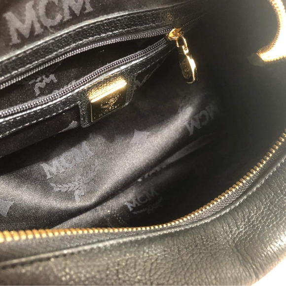 👝SOLD👝MCM mini boston with dustbag - Picture 9 of 9